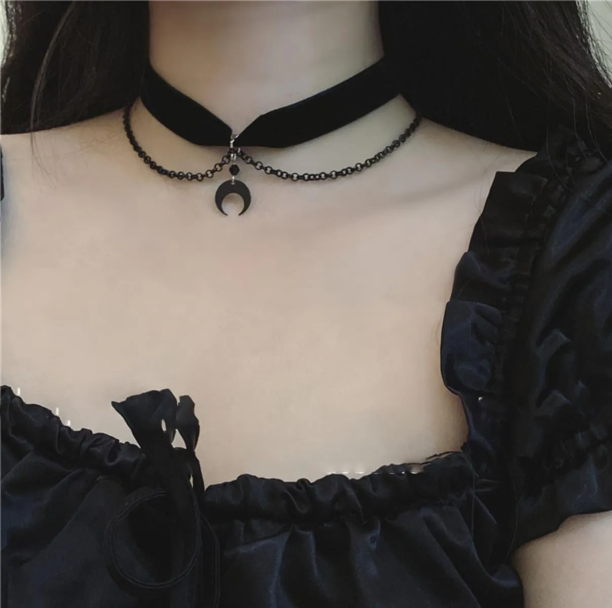 Black Choker Necklaces for Women 90s Red Black Velvet Choker Necklace Thick Thin Black Chocker Gold Tube Heart Circle Choker Necklace Lace Tatto Collar Necklace Goth Choker Jewelry