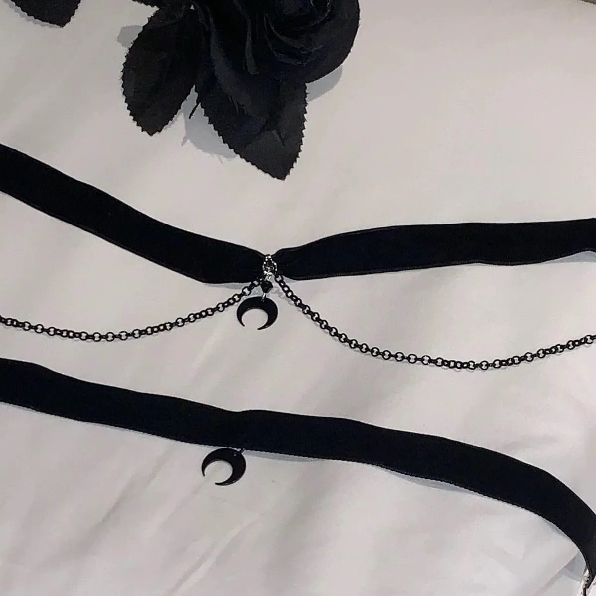 Black Choker Necklaces for Women 90s Red Black Velvet Choker Necklace Thick Thin Black Chocker Gold Tube Heart Circle Choker Necklace Lace Tatto Collar Necklace Goth Choker Jewelry