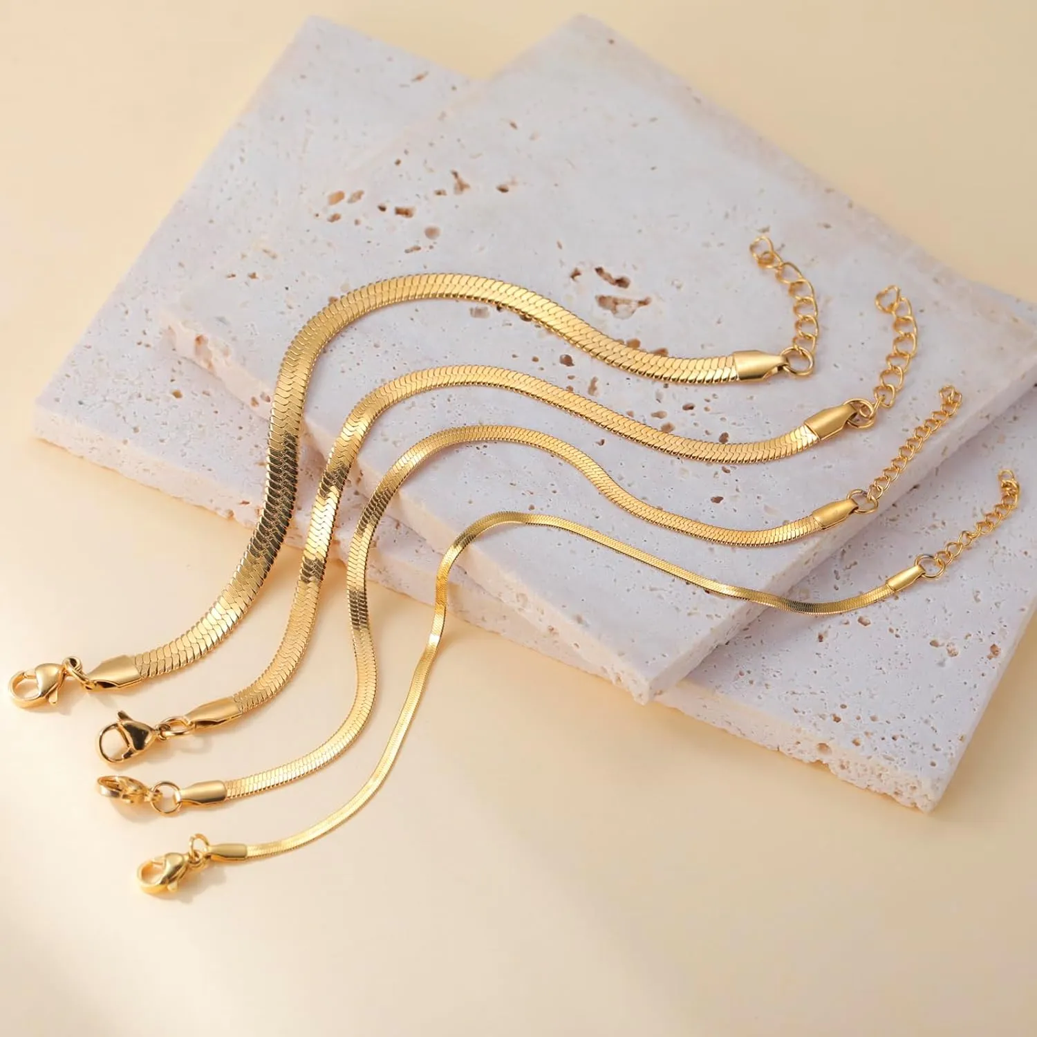 Dreamtimes Snake Chain Bracelet for Women Men Dainty Simple Bracelet Gold Snake Chain Bracelet Herringbone Chain Bracelet Snake Chain Dainty Simple Stackable Bracelet
