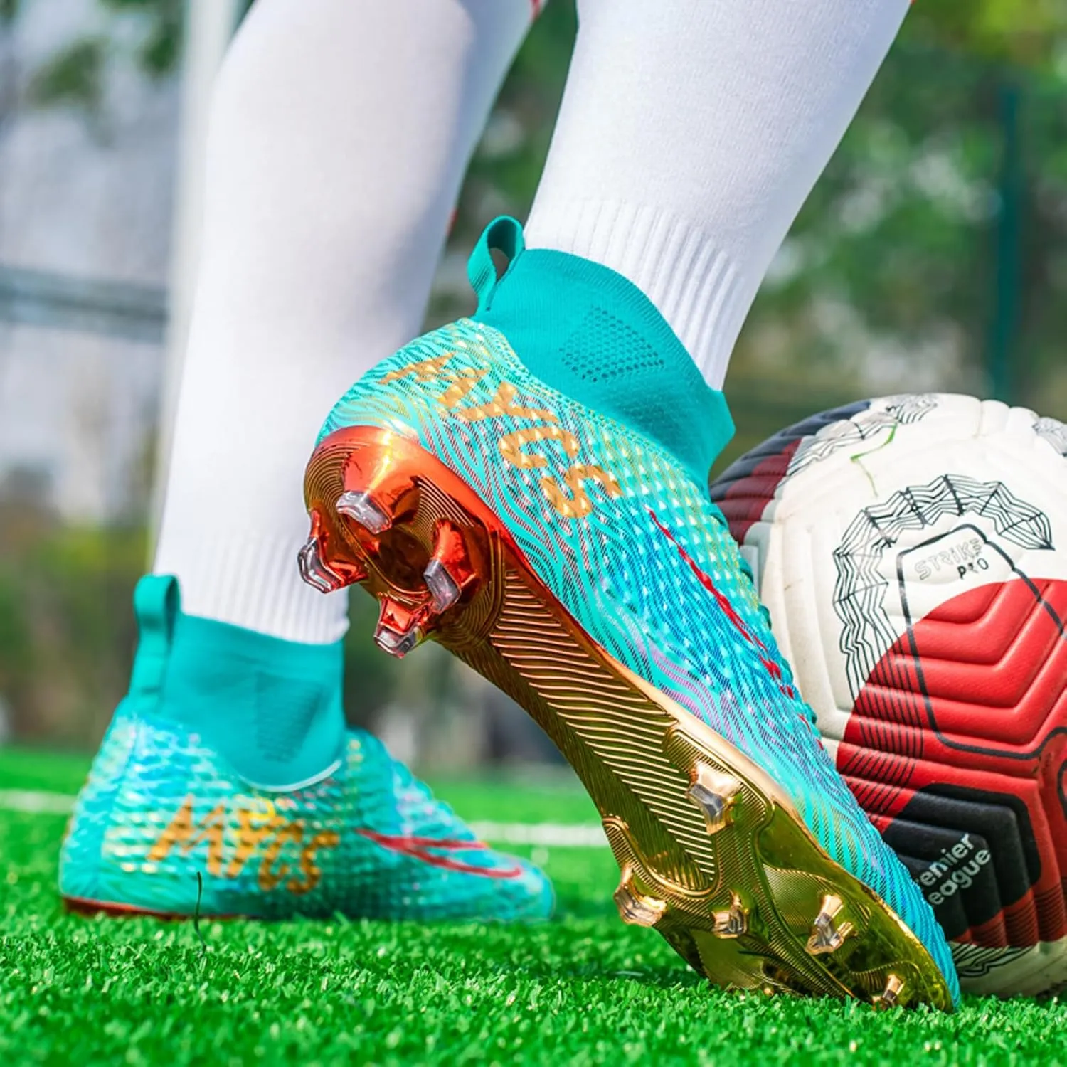 Eliogn Big Kids Soccer Shoes Mens Soccer Cleats Professional Training Turf High-top Football Shoes Outdoor Comfortable Training Football Shoes