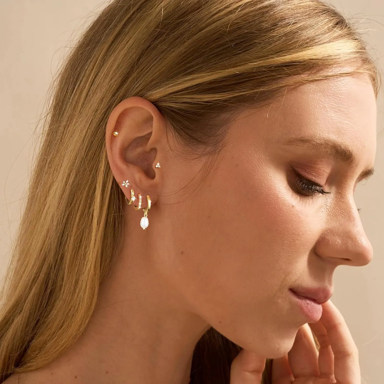 Gold/Silver Small Hoop Earrings Set for Women,14K Gold/Silver Plated Hypoallergenic Small Chunky Huggie Double Hoop Earrings For Women,Stud Earrings,Gold Pearl Dangle Hoop Earrings Set Jewelry For Gifts