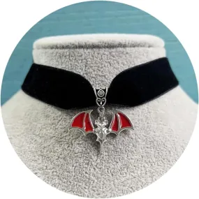 Halloween Bat Necklace for Women Gothic Bat Choker Red Crystal Bat Pendant Necklace Vampire Necklace Black Velvet Collar Batgirl Costume Adult Women Vampire Costume Accessories