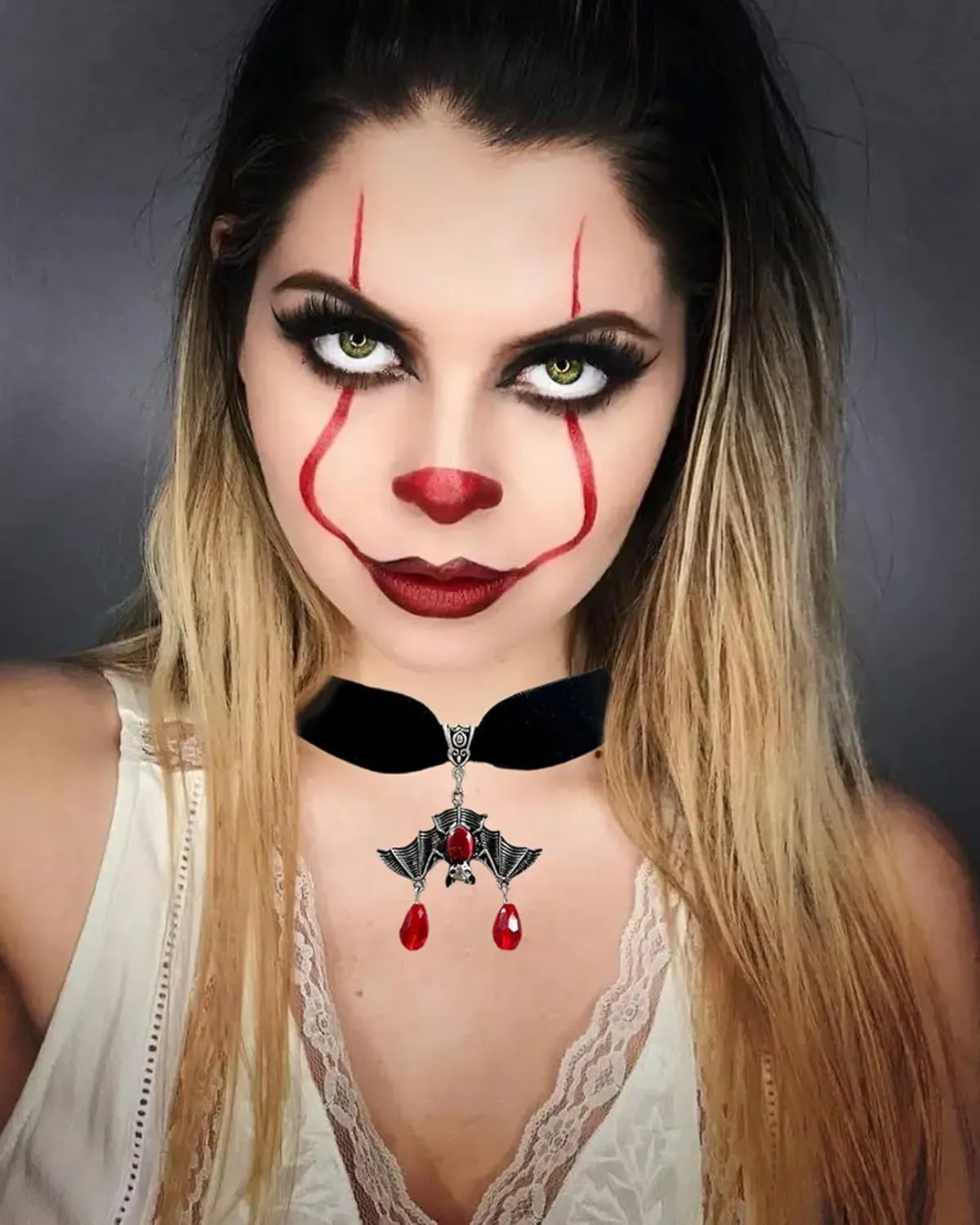 Halloween Bat Necklace for Women Gothic Bat Choker Red Crystal Bat Pendant Necklace Vampire Necklace Black Velvet Collar Batgirl Costume Adult Women Vampire Costume Accessories