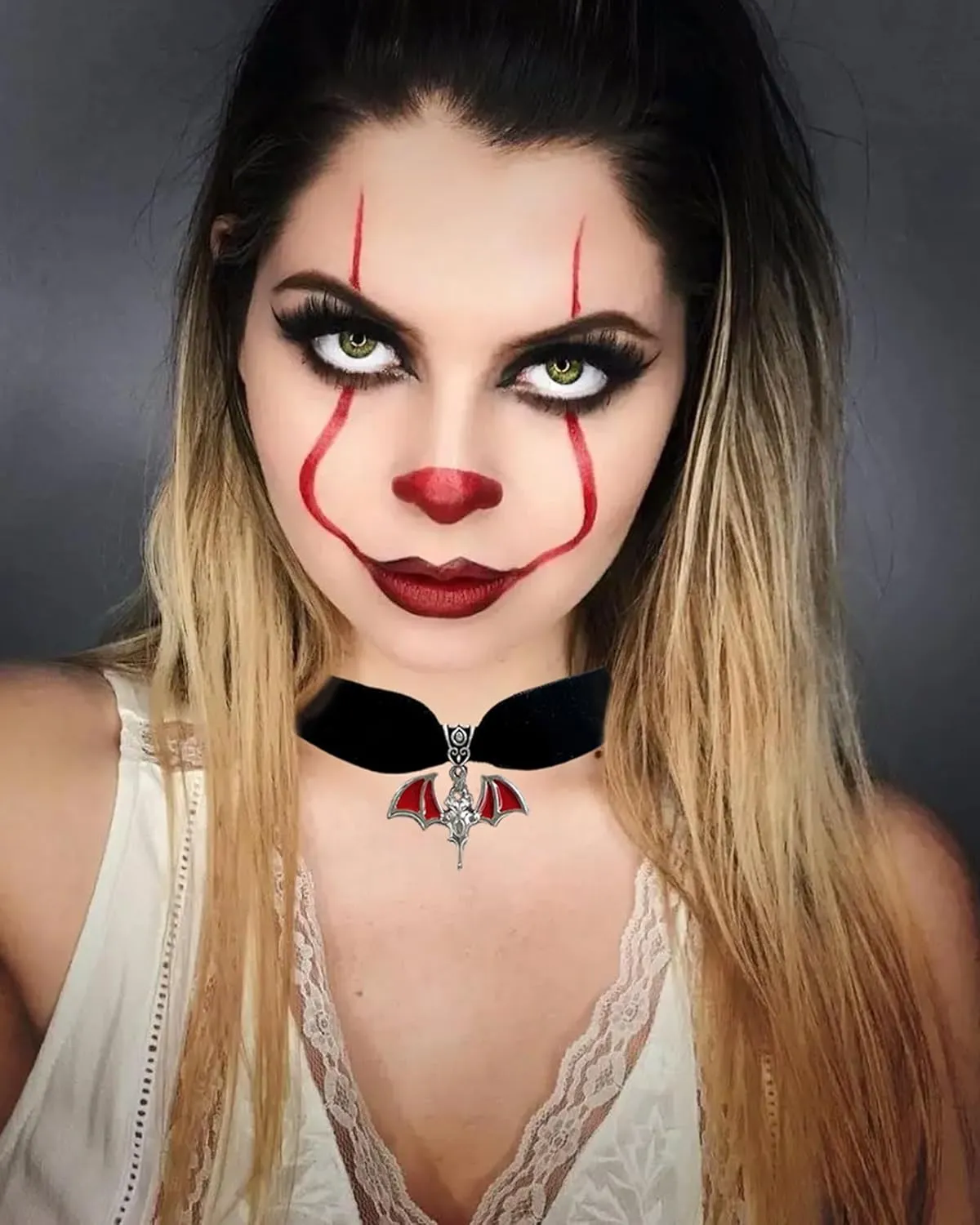 Halloween Bat Necklace for Women Gothic Bat Choker Red Crystal Bat Pendant Necklace Vampire Necklace Black Velvet Collar Batgirl Costume Adult Women Vampire Costume Accessories