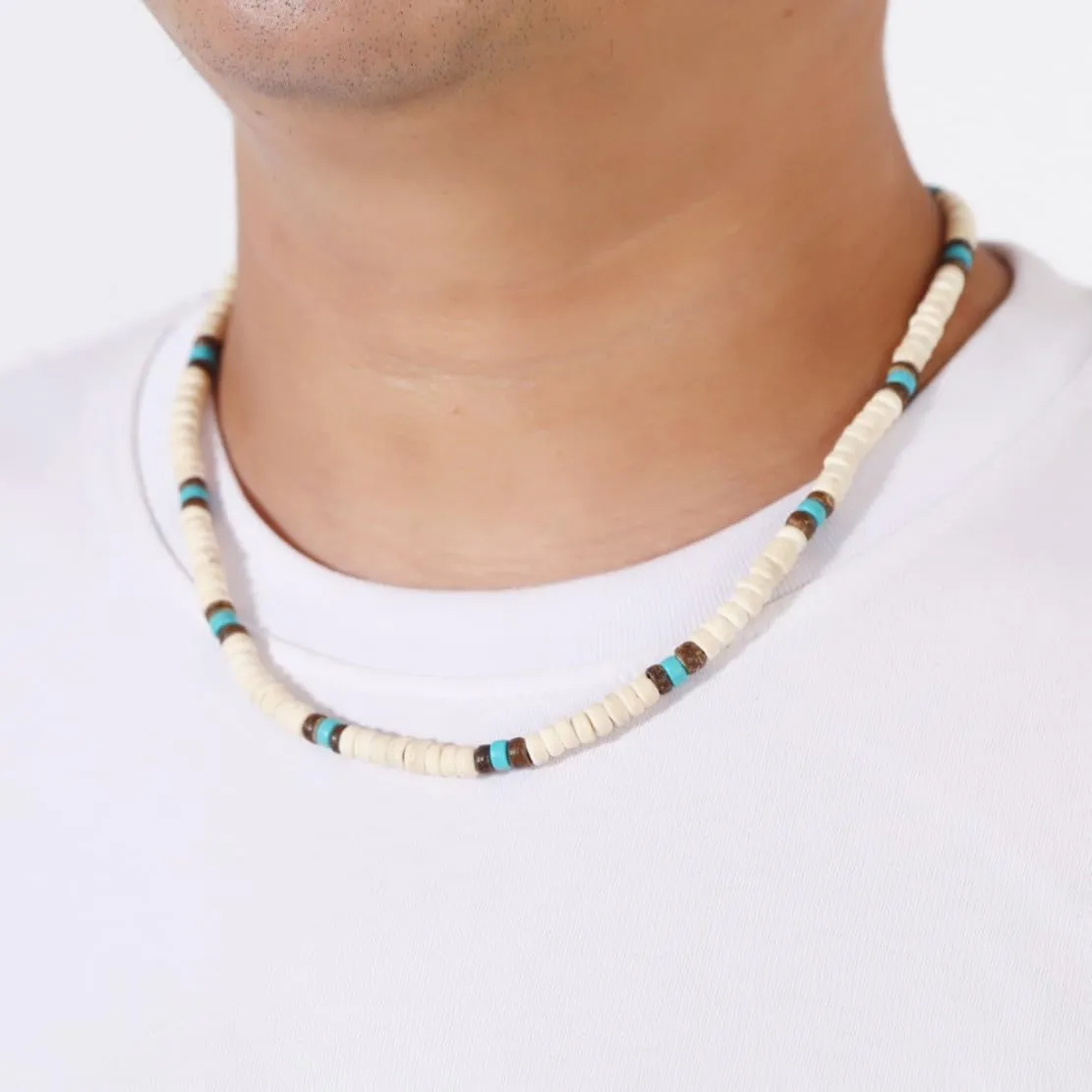 Roe Dolph Puka Shell Necklace for Men Seashell Choker Necklace Beach Necklace Surfer Clay Beaded Necklace Summer Outfits Jewerly Gifts for Women Men