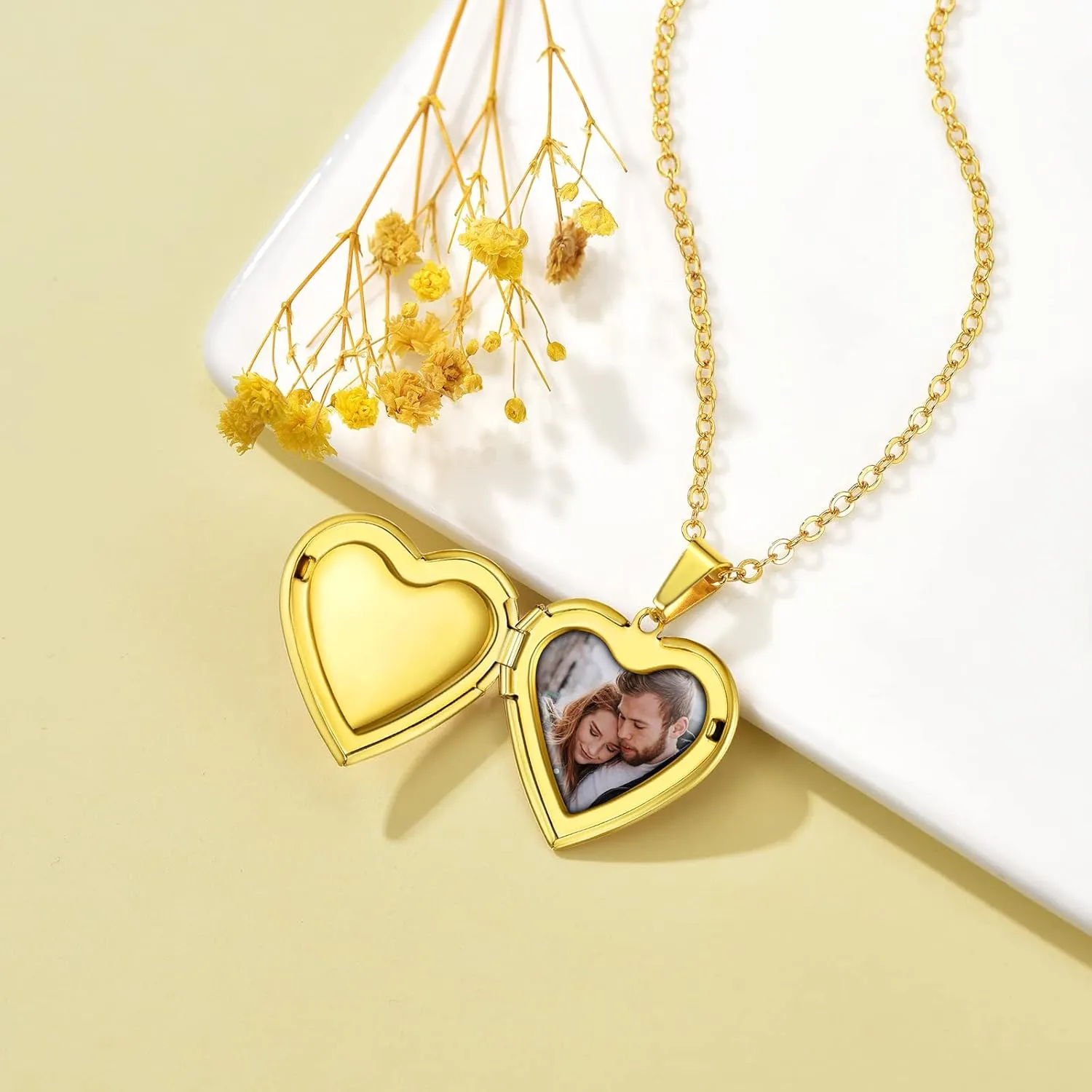 Supcare Locket Necklace That Holds Pictures-Engraved Photo Pendant Custom Jewellery Gifts for Men Women (with Jewellery Gift Box)