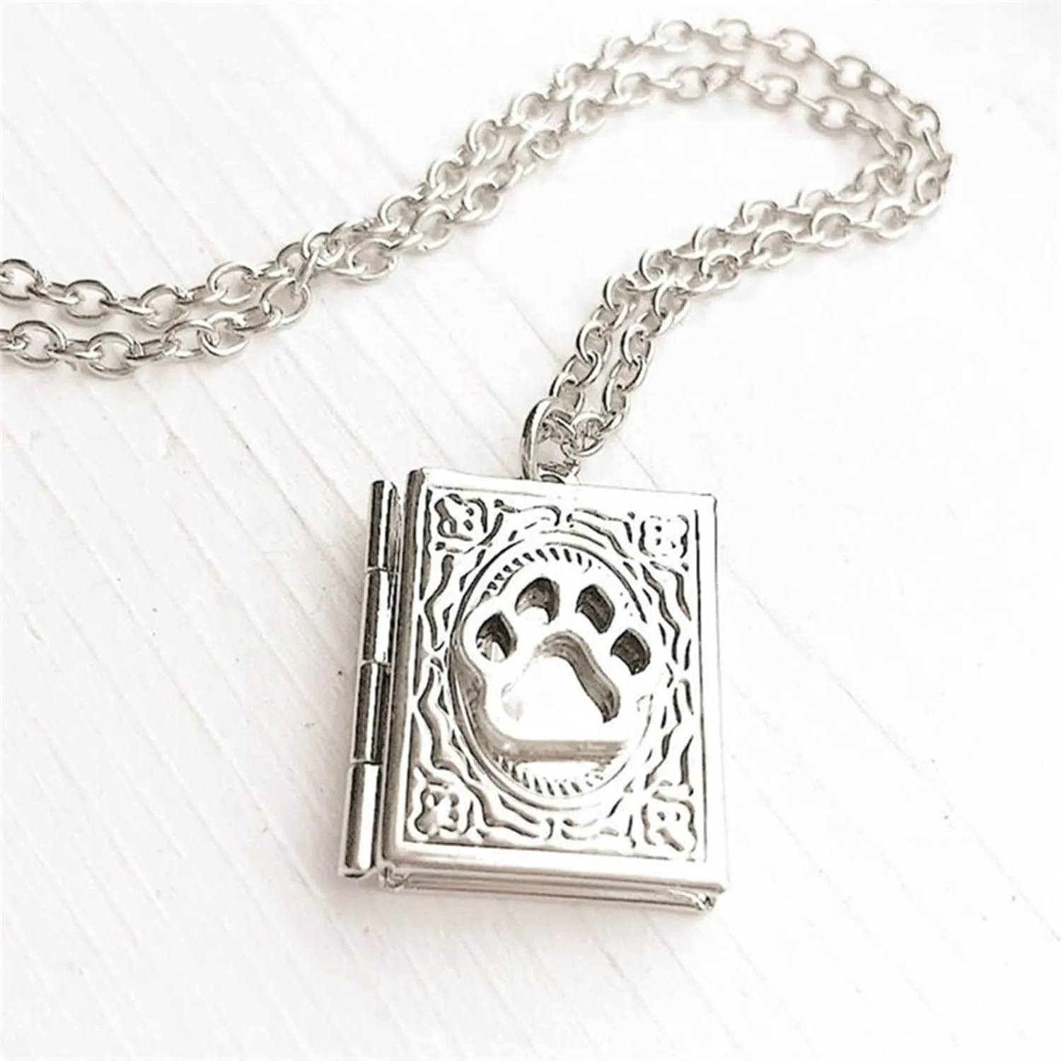 unique Gothic pendant necklace, stylish and personalized book-shaped locket pendant necklace, suitable for daily wear, dating parties